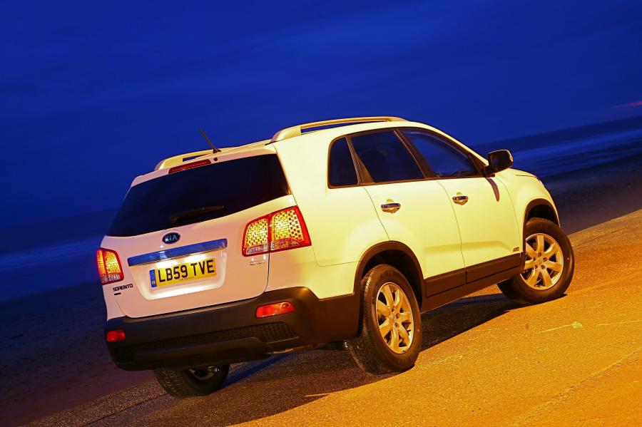 Kia Sorento 2010 года  (фото 61 из 238)